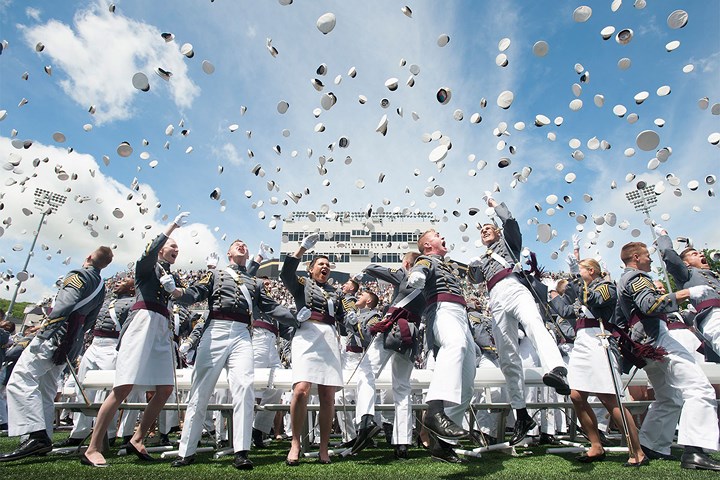 Những khoảnh khắc xúc động trong đời binh nghiệp của binh sĩ Mỹ